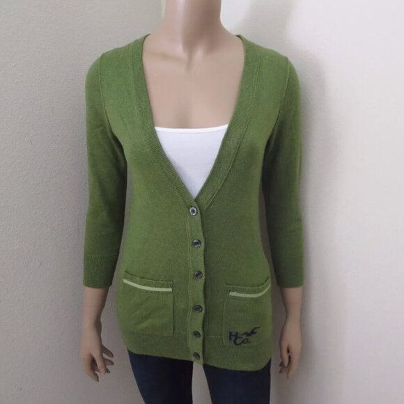 NWT Hollister Womens V-Neck Cardigan Size Small Sweater Top Shirt Green - Picture 2 of 7
